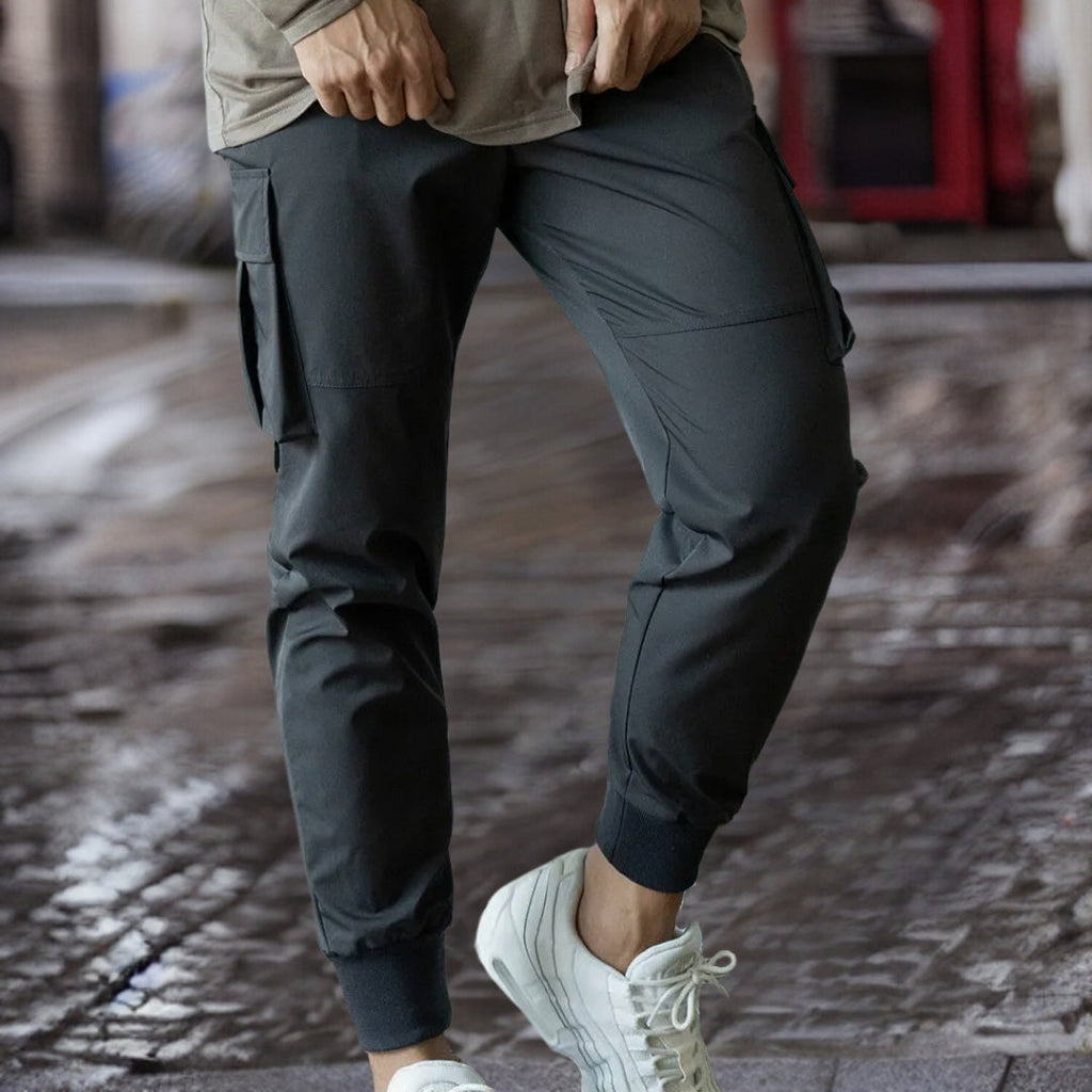 Men's cargo pants versatile casual attire with functional pockets - relaxed fit joggers for everyday wear