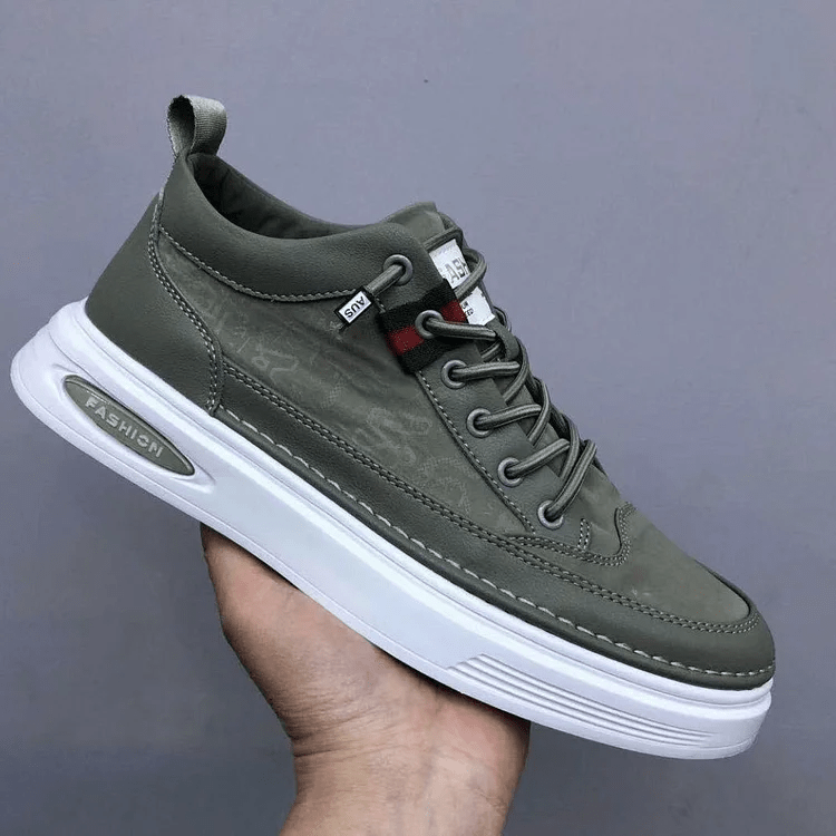 Men's urban sneakers - stylish leather lace-up shoes for everyday fashion