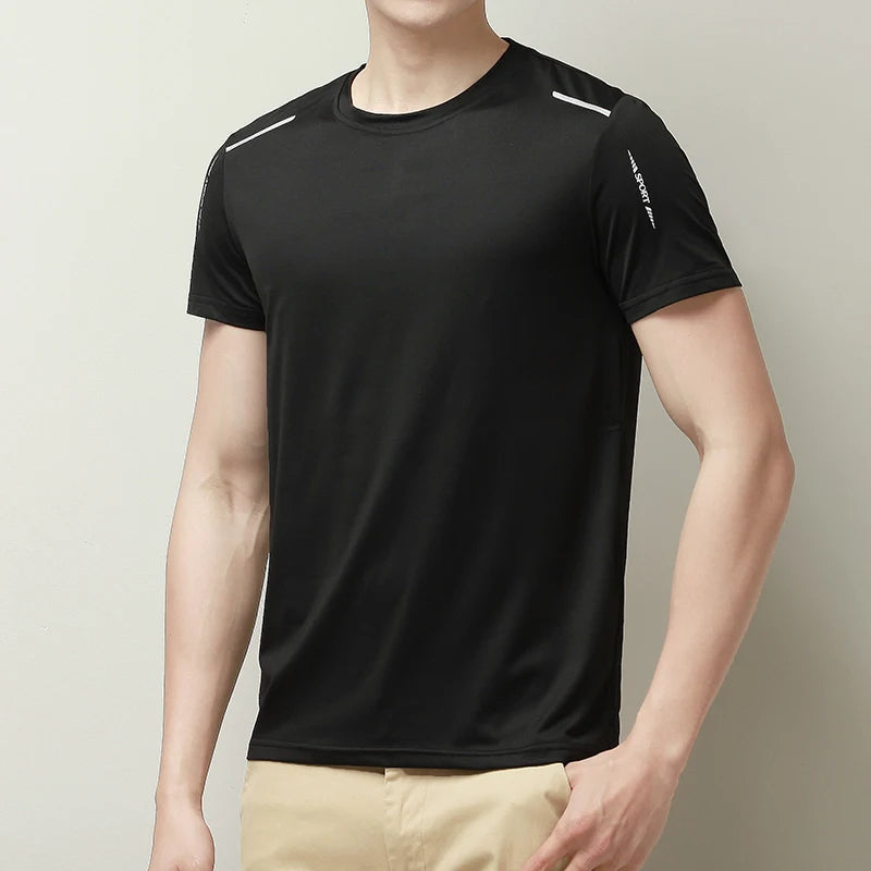 Men's performance sports t-shirt lightweight activewear - breathable gym and casual use