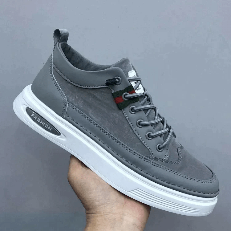 Men's urban sneakers - stylish leather lace-up shoes for everyday fashion