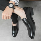 Men's low shoes elegant leather loafers - sophisticated office & evening wear