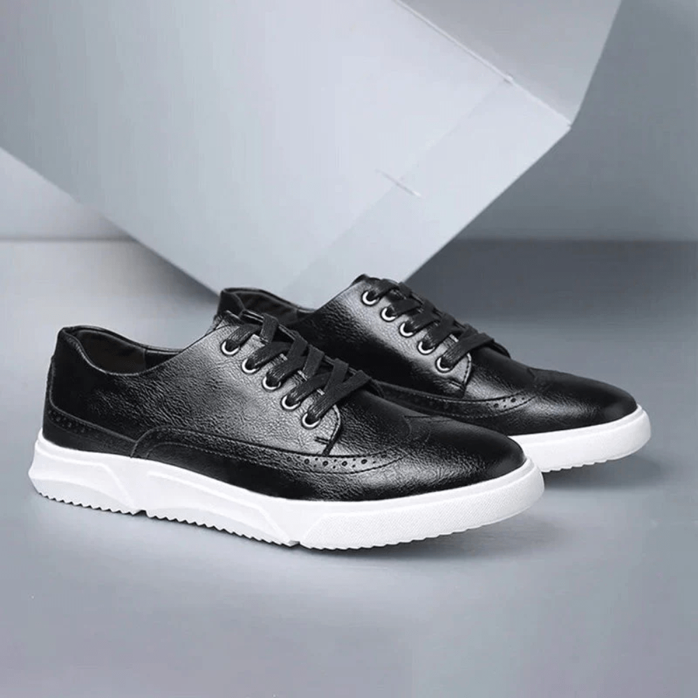 Men's leather sneakers - modern athletic trainers for casual wear - stylish design, durable material