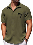 Men's hawaiian shirt lightweight palm print - casual summer attire for relaxed days