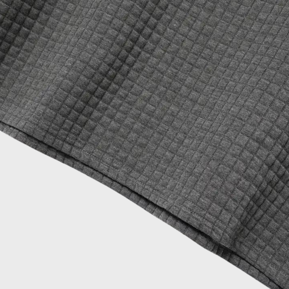Men's short-sleeve polo shirt with pocket - versatile and stylish
