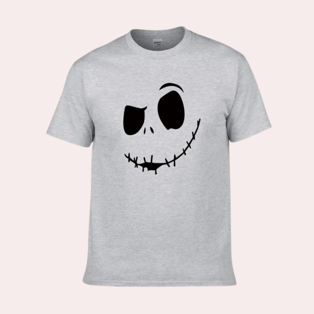 Men's graphic tee with iconic skull print - casual t-shirt for everyday style