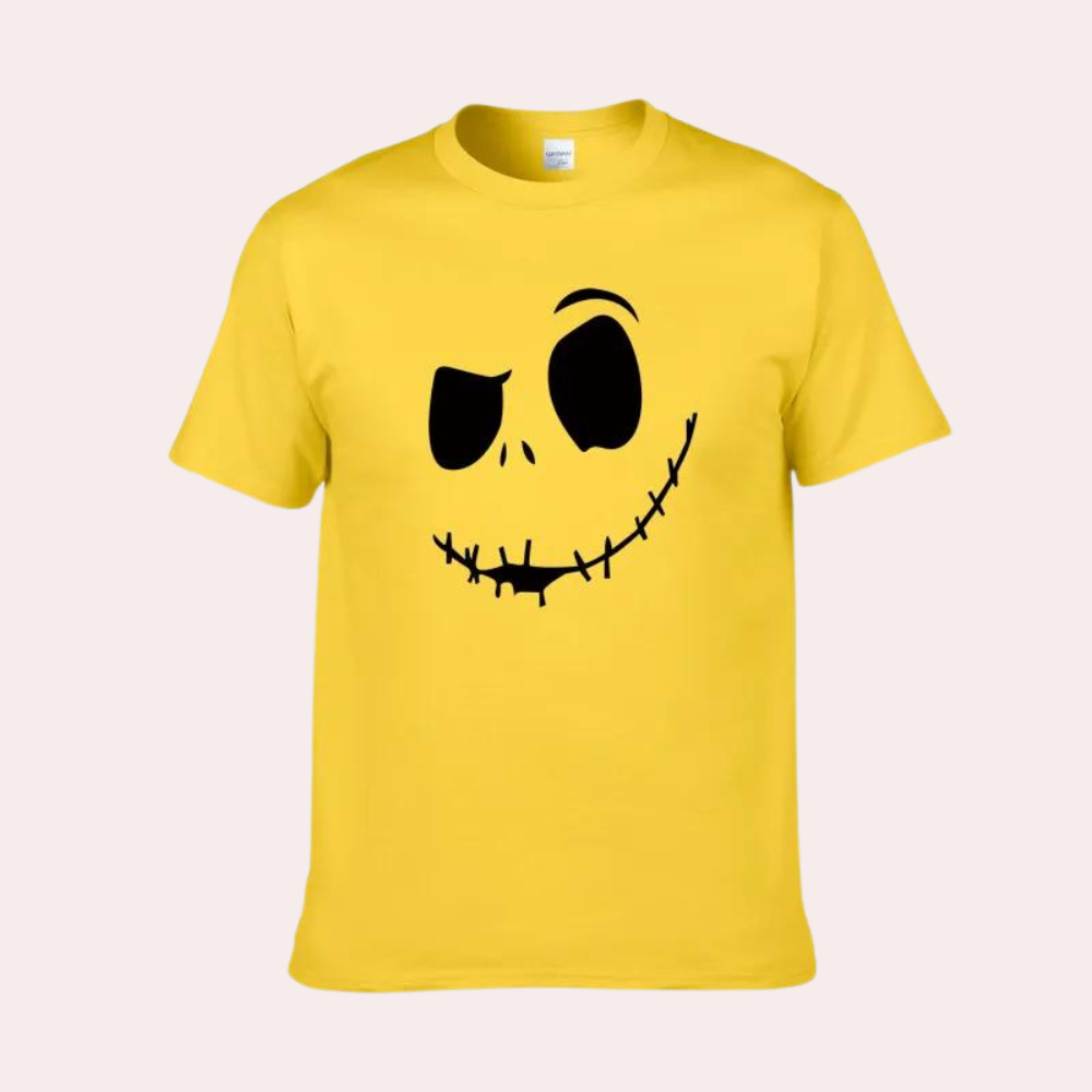 Men's graphic tee with iconic skull print - casual t-shirt for everyday style