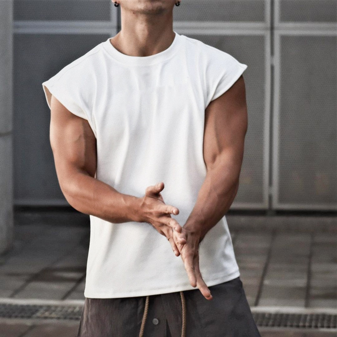 Men's sleeveless t-shirt - stylish activewear for gym and casual wear, breathable fabric