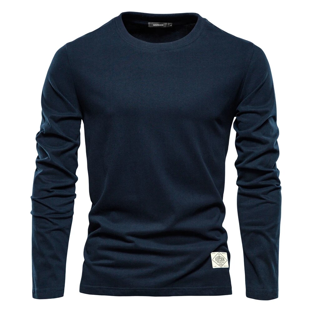 Long sleeve t-shirt - timeless men’s casual top