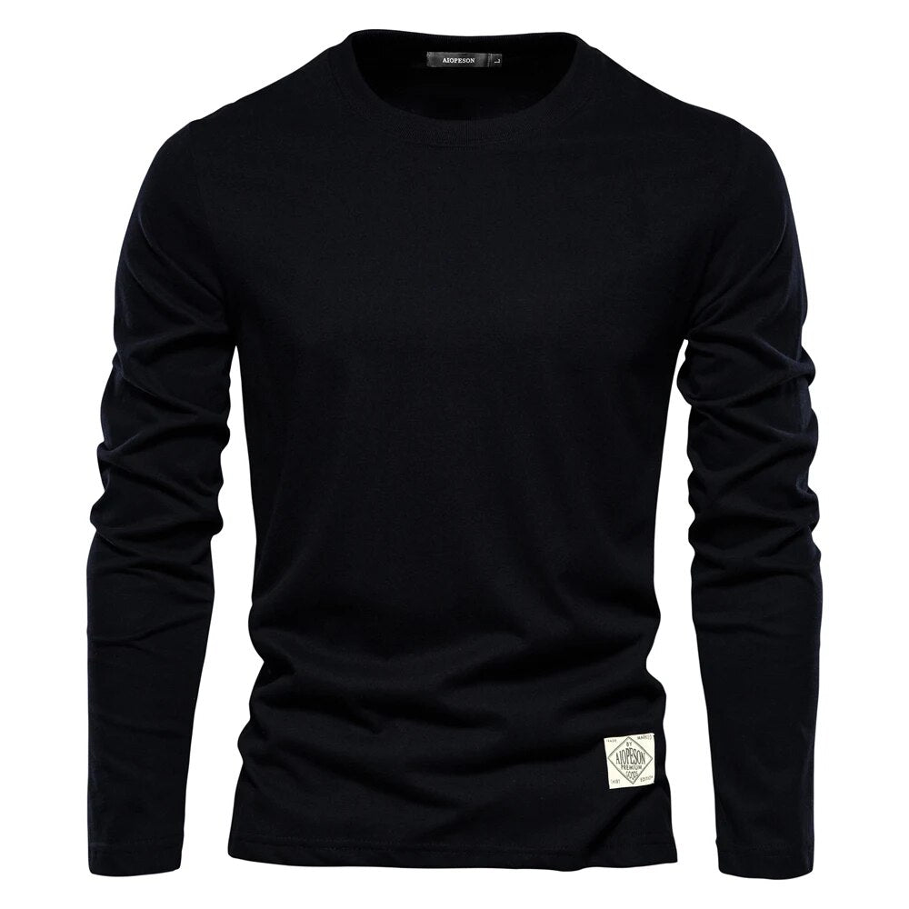 Long sleeve t-shirt - timeless men’s casual top