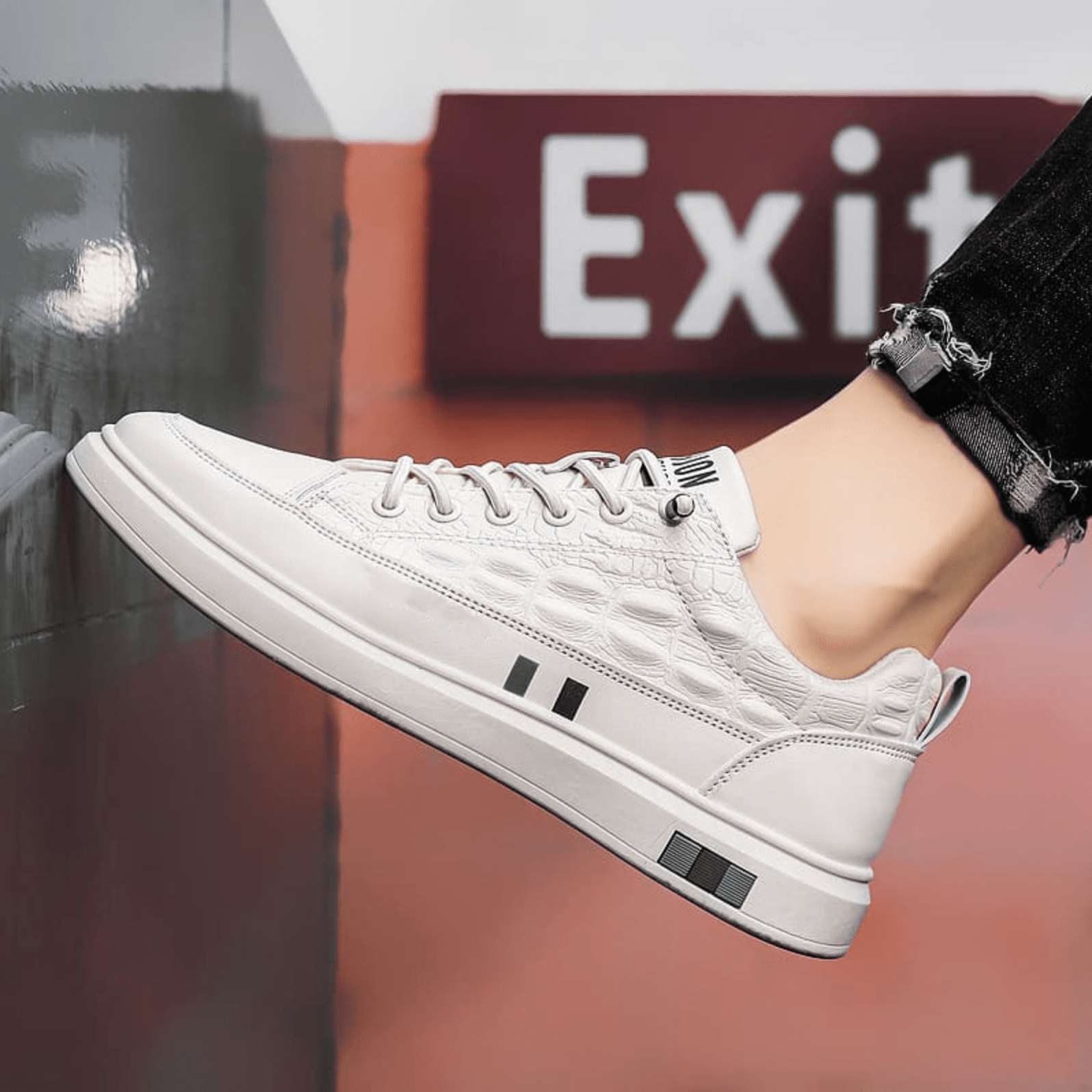 Men's luxe leather sneakers - stylish versatile footwear with detailed pattern for casual and semi-formal occasions