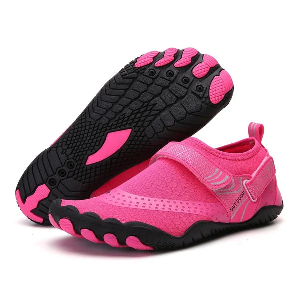 Men's aqua shoes for water sports - lightweight quick-dry footwear with slip-on design