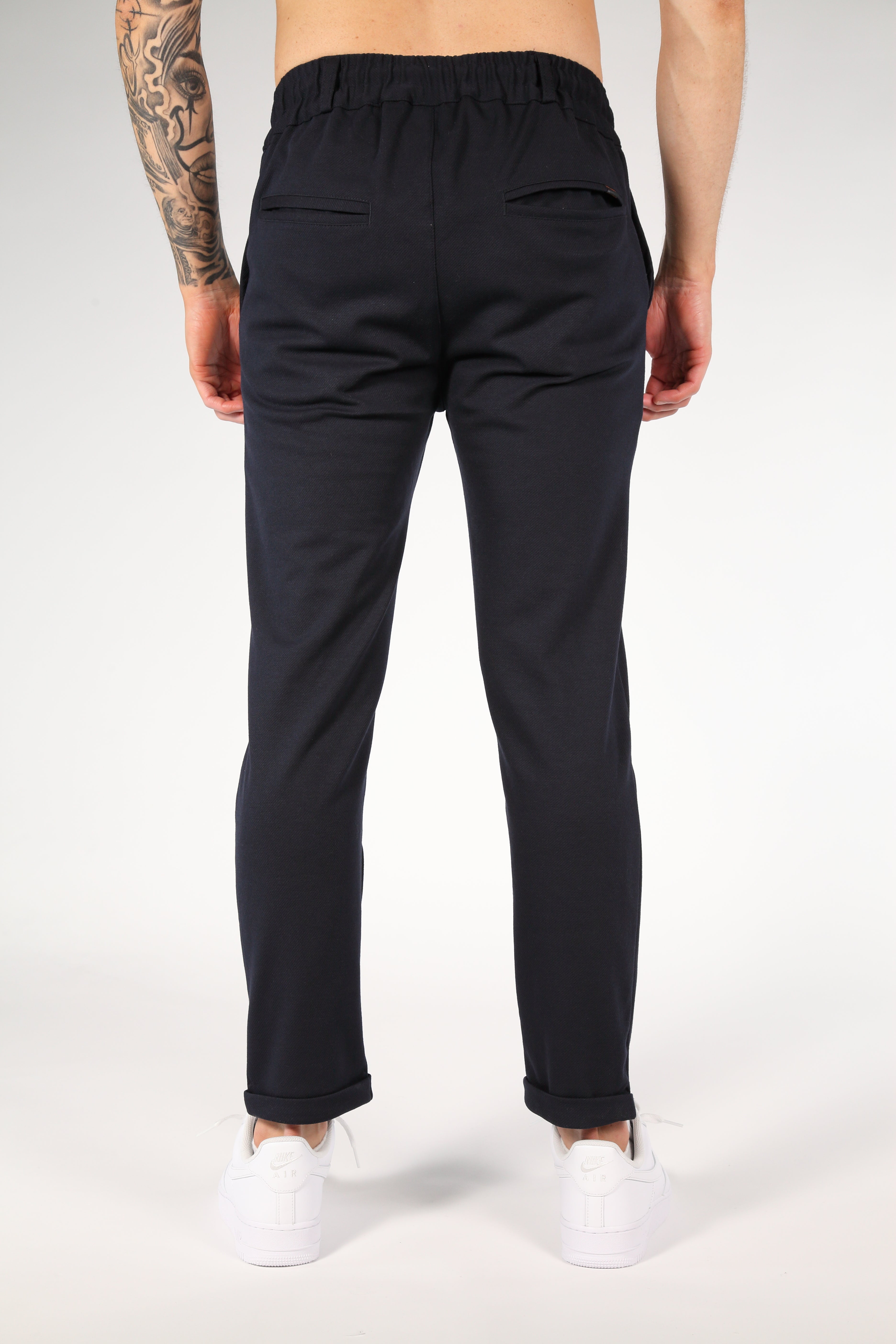 Men's chino trousers lightweight casual wear -blue smart-casual attire for everyday style