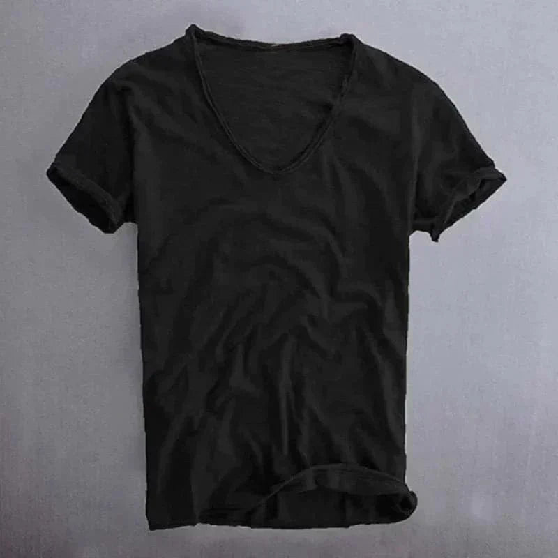 V-neck t-shirt - versatile men's everyday attire