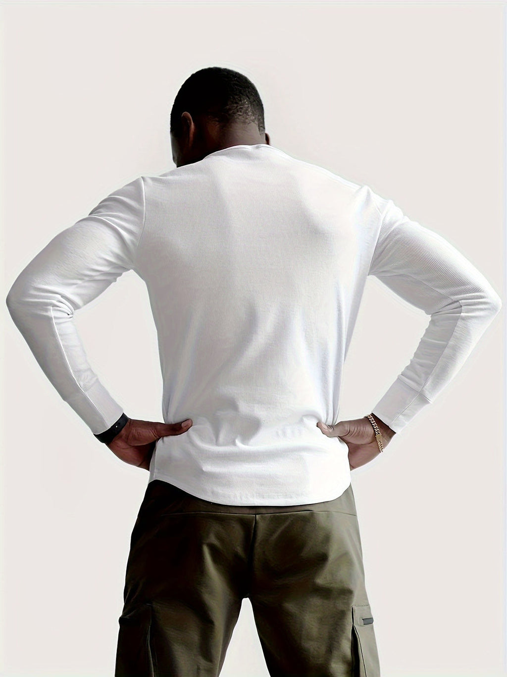 Men's ribbed henley shirt - slim fit casual wear with timeless style
