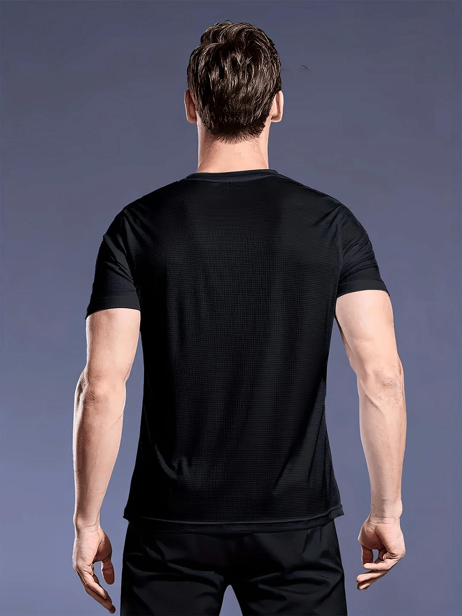 Men's t-shirt quick-dry casual wear - resilient short sleeve black top for active life