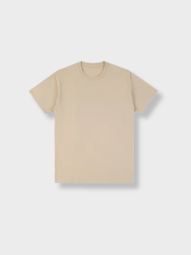 Timeless unisex tee - versatile everyday wear for men