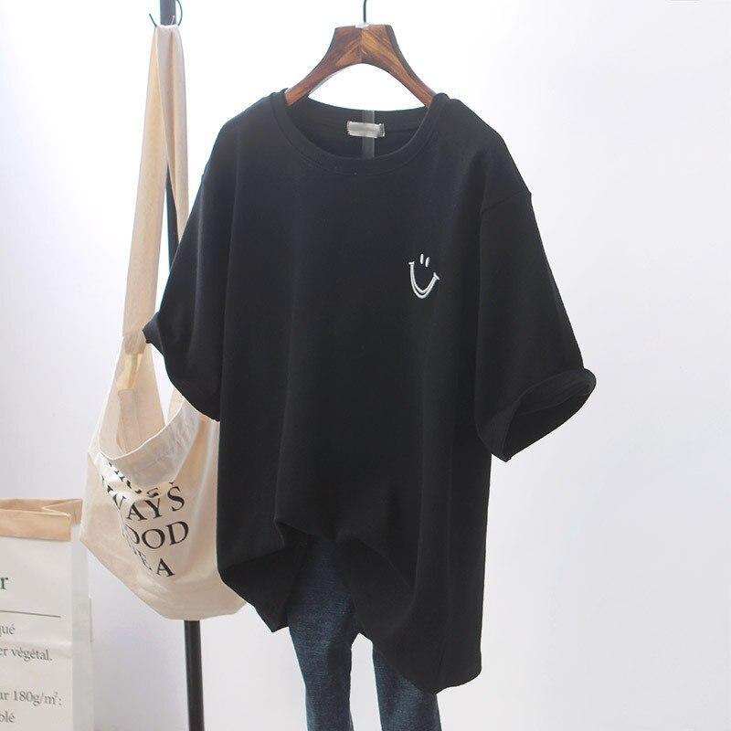 Men's t-shirt with smiley graphic - relaxed fit casual wear in black