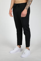 Men's slim fit sweatpants black jogging trousers - versatile relaxed weekend wear