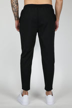 Men's slim fit sweatpants black jogging trousers - versatile relaxed weekend wear